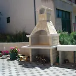 Linda Apartman