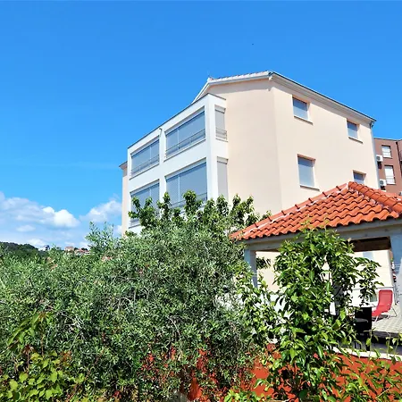 Apartman Linda