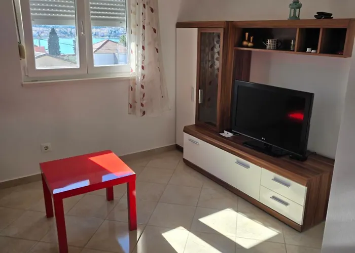 Linda Apartman Trogir