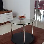 Linda