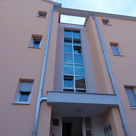Linda Apartamento