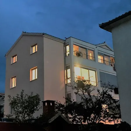 Linda Apartamento *