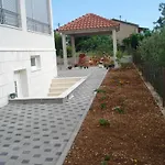 Linda * Trogir